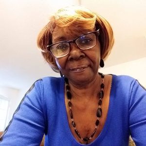 Meet your Posher, Evelyn